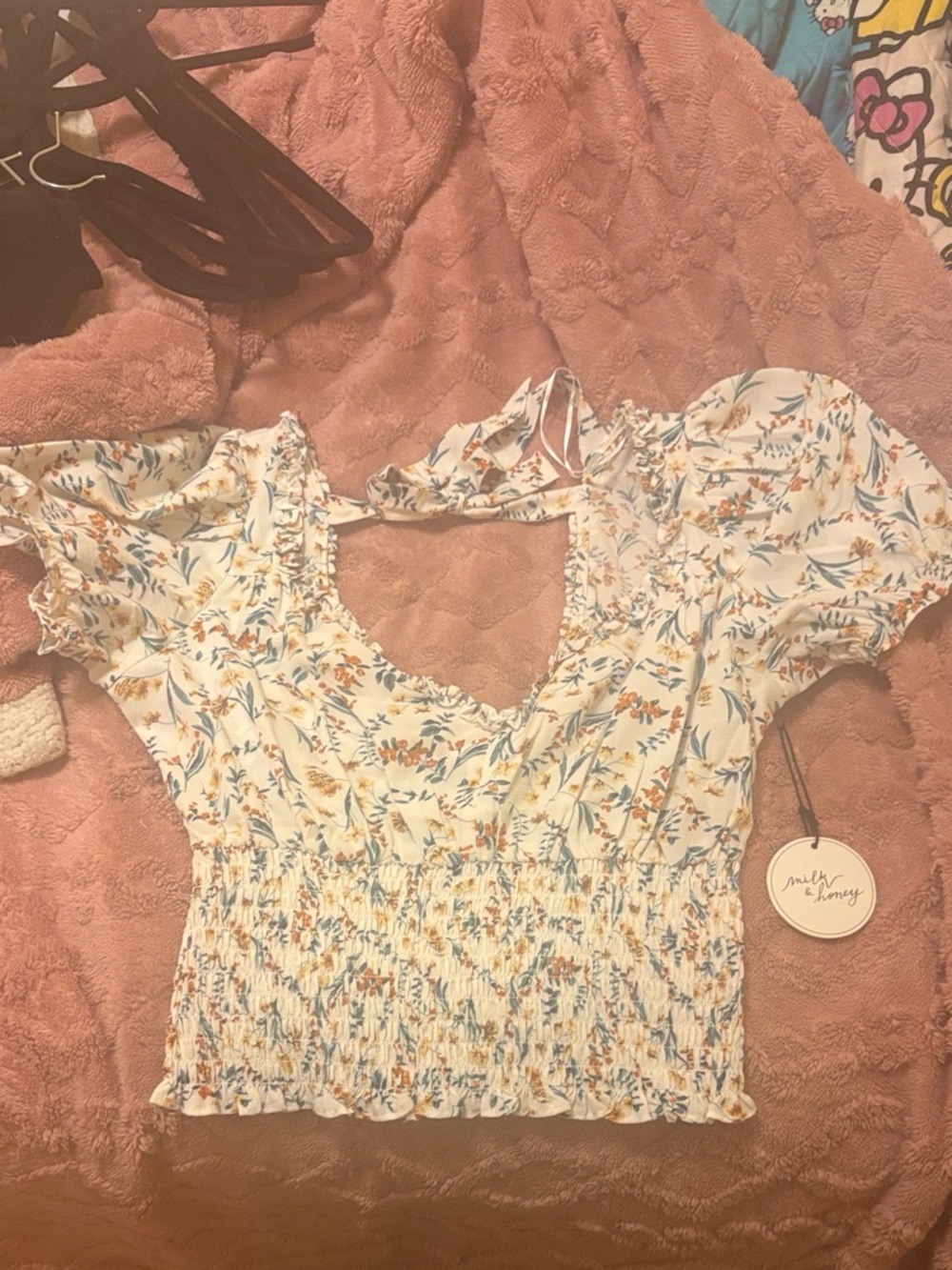 Bundle of crop tops - Picture 8 of 8